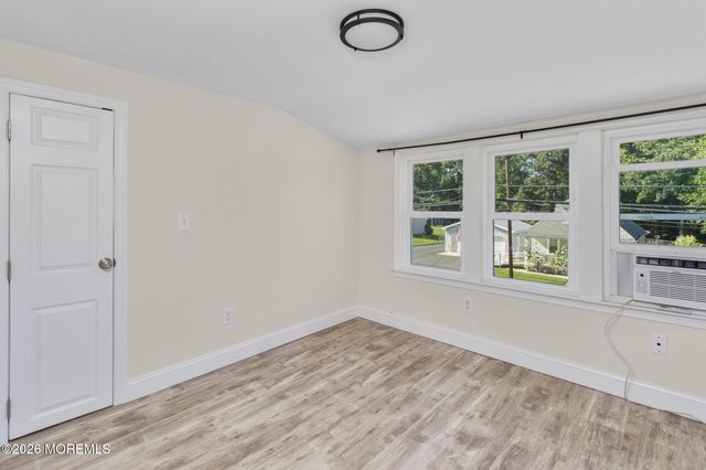 30 Jacobstown Road, New Egypt, NJ 08533