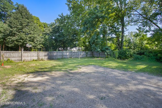30 Jacobstown Road, New Egypt, NJ 08533