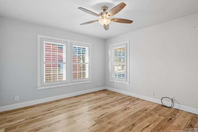 611 S Austin, Seguin, TX 78155