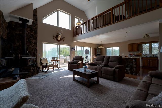 4180 Sage Lake Road, Lupton, MI 48635
