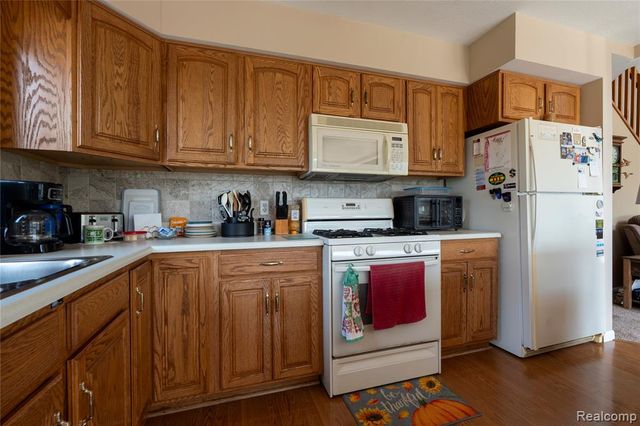 4180 Sage Lake Road, Lupton, MI 48635