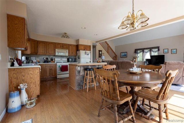 4180 Sage Lake Road, Lupton, MI 48635