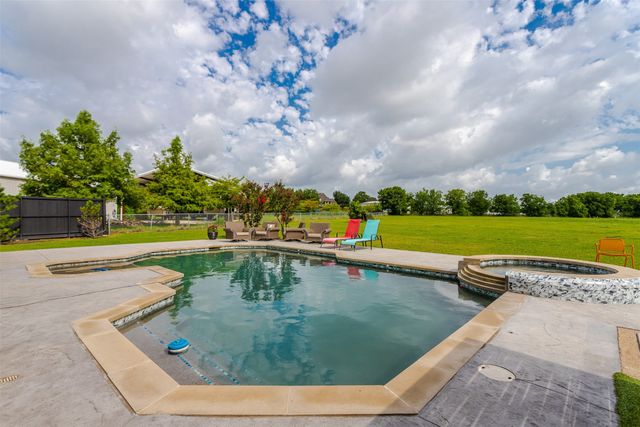 11176 Old Military Trail, Forney, TX 75126