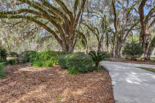 12003 NW 112TH AVENUE, Alachua, FL 32615