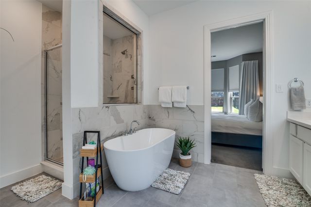 9812 Surveyor Road, Little Elm, TX 75068