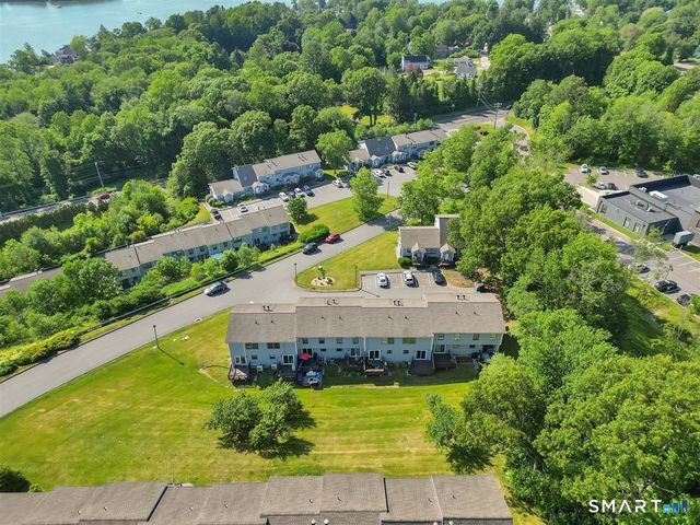 606 Lake Vista Drive 606, East Hampton, CT 06424