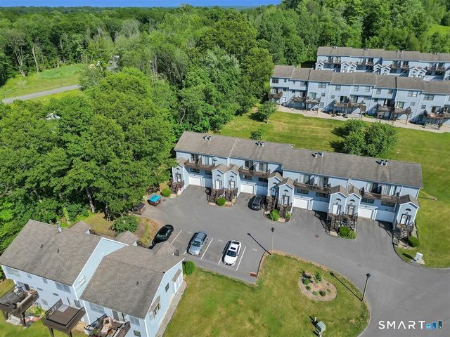 606 Lake Vista Drive 606, East Hampton, CT 06424