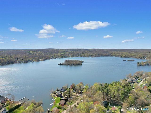 606 Lake Vista Drive 606, East Hampton, CT 06424