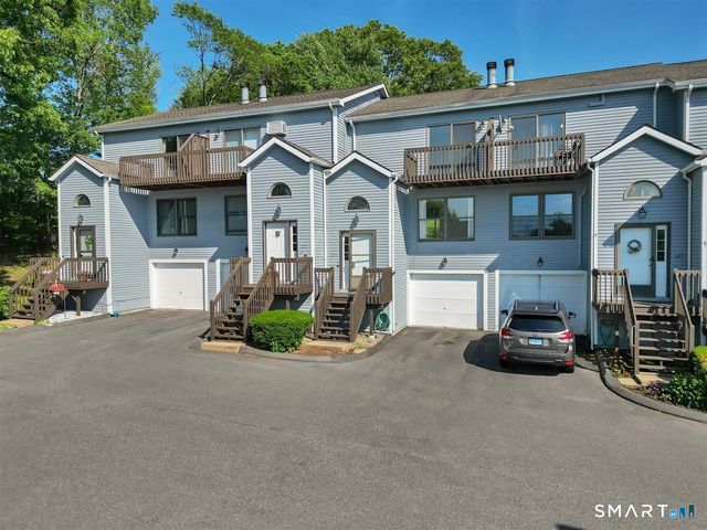 606 Lake Vista Drive 606, East Hampton, CT 06424