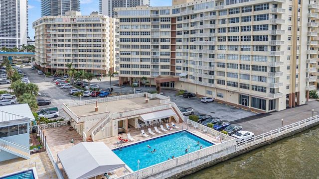 1817 S Ocean Drive 215, Hallandale Beach, FL 33009