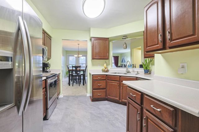 504 Fieldgate Drive, Florence, KY 41042