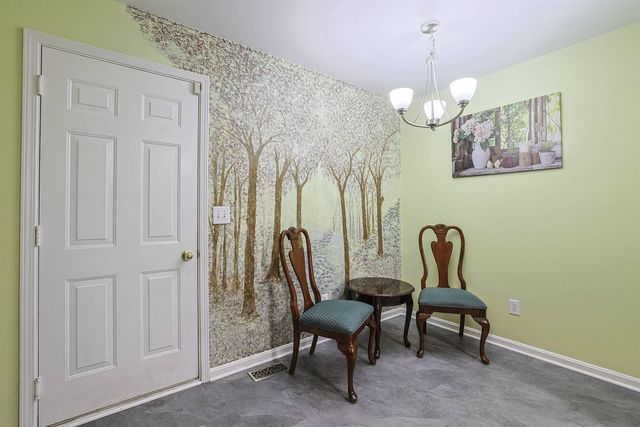 504 Fieldgate Drive, Florence, KY 41042