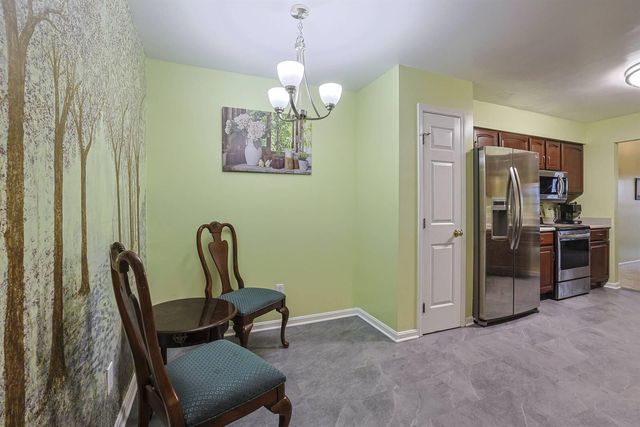 504 Fieldgate Drive, Florence, KY 41042