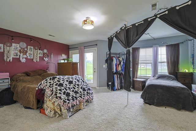 504 Fieldgate Drive, Florence, KY 41042