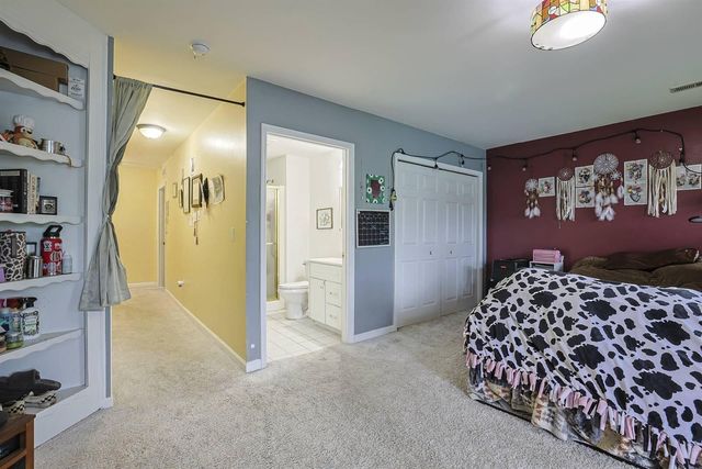 504 Fieldgate Drive, Florence, KY 41042