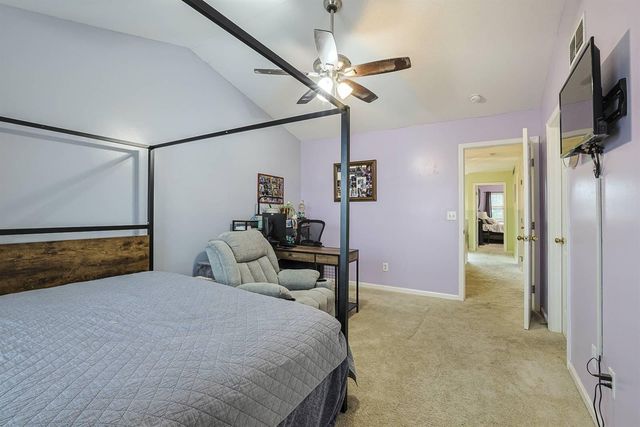 504 Fieldgate Drive, Florence, KY 41042