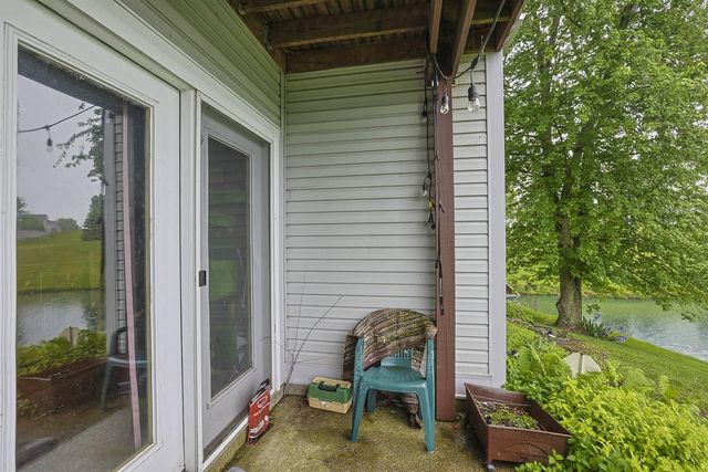 504 Fieldgate Drive, Florence, KY 41042