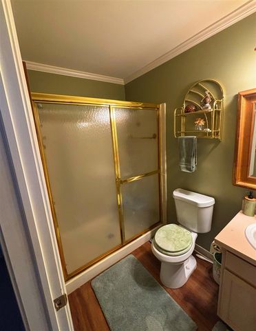 558 Thornhill Court, Belleville, MI 48111