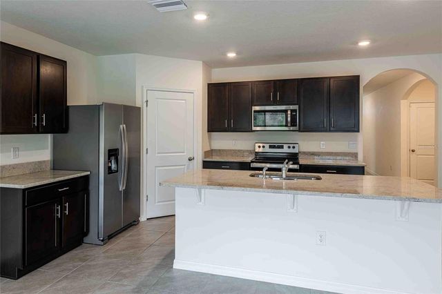 2759 LOTUS FLOWER TRAIL, Wesley Chapel, FL 33543