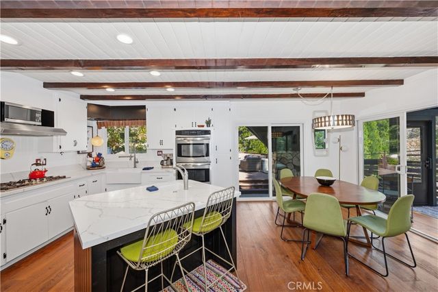 27558 West Shore Road, Lake Arrowhead, CA 92352
