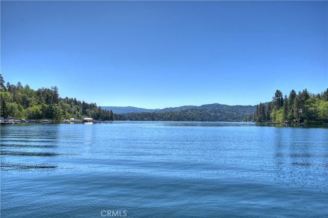 27558 West Shore Road, Lake Arrowhead, CA 92352