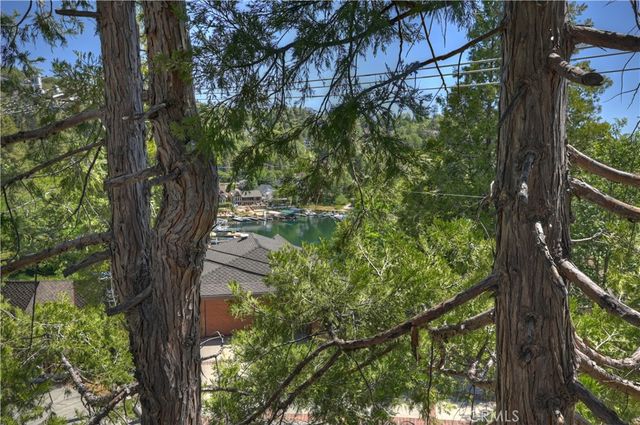 27558 West Shore Road, Lake Arrowhead, CA 92352