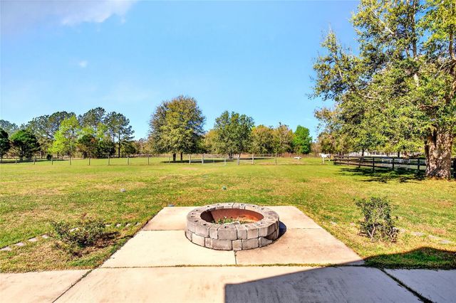 5864 NW STATE ROAD 45, Newberry, FL 32669