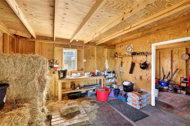 5864 NW STATE ROAD 45, Newberry, FL 32669