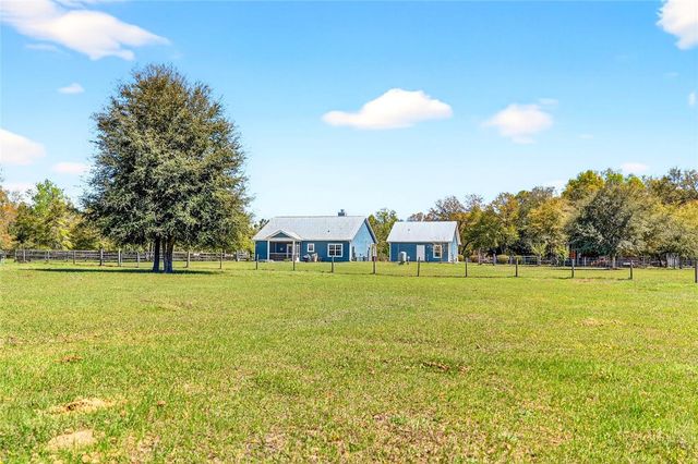 5864 NW STATE ROAD 45, Newberry, FL 32669
