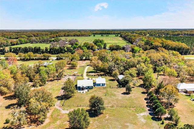 5864 NW STATE ROAD 45, Newberry, FL 32669