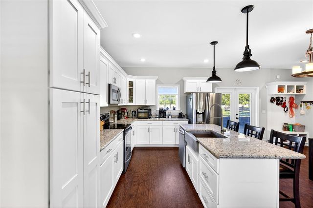 5864 NW STATE ROAD 45, Newberry, FL 32669