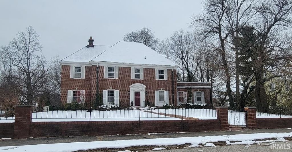 1529 Old Orchard Road, Vincennes, IN 47591