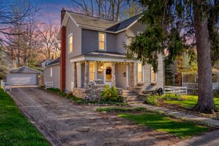 303 W Middle Street, Chelsea, MI 48118