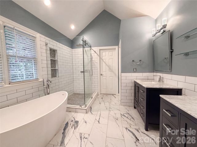 12341 Willingdon Road, Huntersville, NC 28078