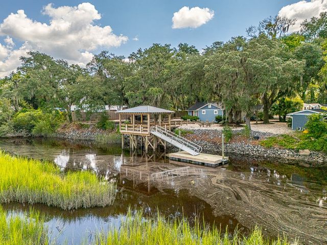 116 Burnett Road A,B,C,D & E, Brunswick, GA 31523