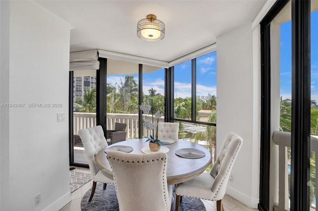 1000 E Island Blvd 503, Aventura, FL 33160