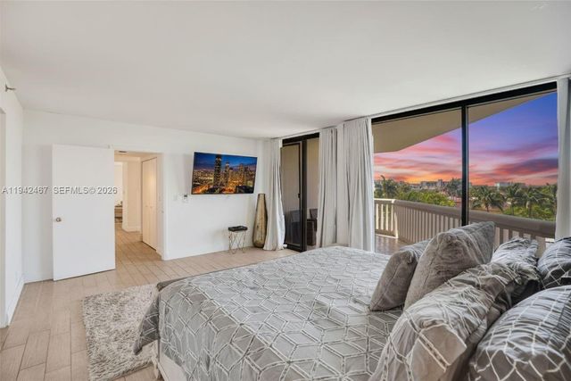 1000 E Island Blvd 503, Aventura, FL 33160