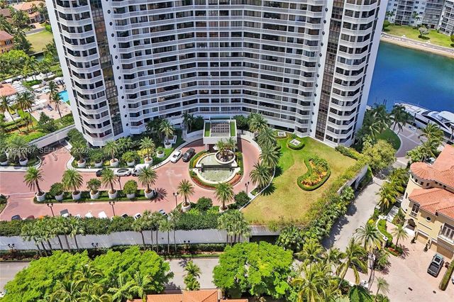 1000 E Island Blvd 503, Aventura, FL 33160