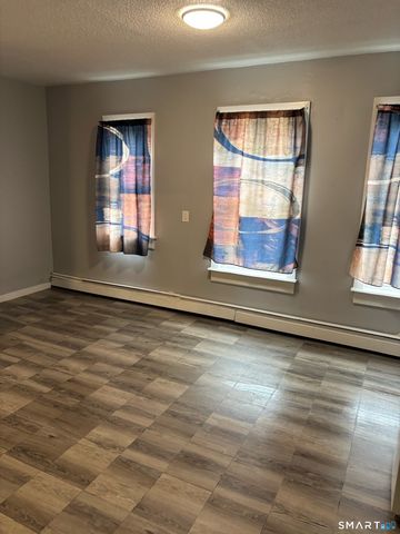 38-40 Redding Street, Hartford, CT 06114