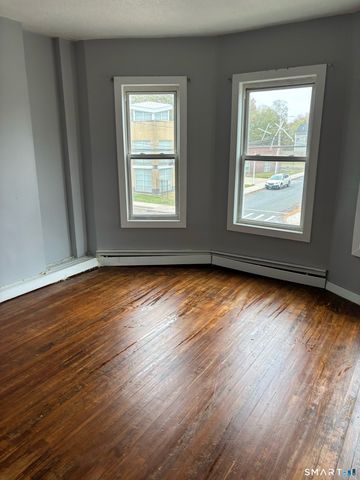 38-40 Redding Street, Hartford, CT 06114