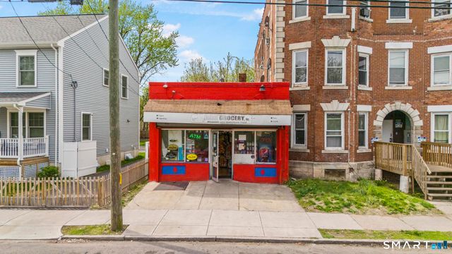 38-40 Redding Street, Hartford, CT 06114