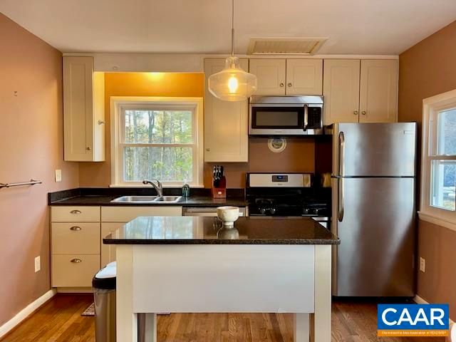 16547 VALLEY HIGH FARM LN, Barboursville, VA 22923