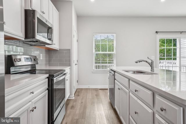 4502 DALE CREEK WAY, Woodbridge, VA 22193