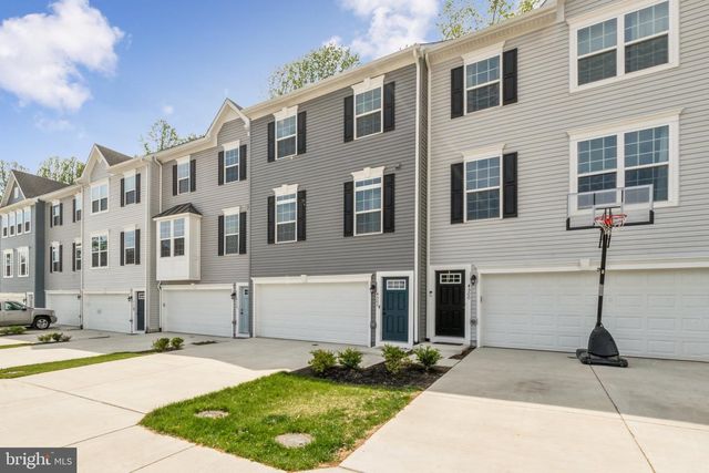 4502 DALE CREEK WAY, Woodbridge, VA 22193