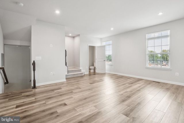4502 DALE CREEK WAY, Woodbridge, VA 22193