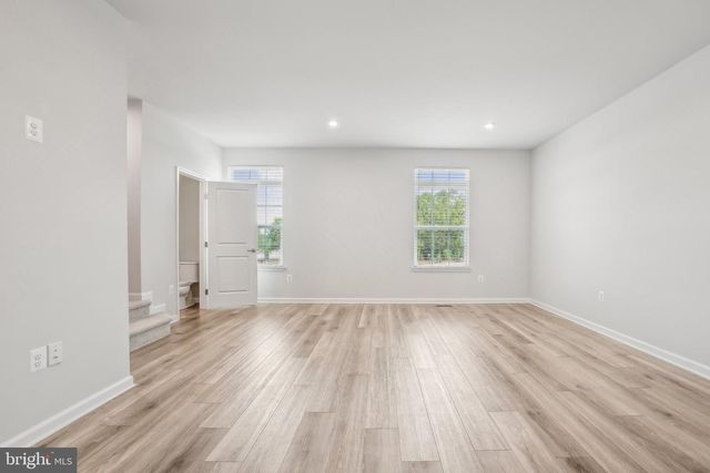 4502 DALE CREEK WAY, Woodbridge, VA 22193