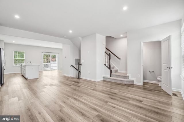 4502 DALE CREEK WAY, Woodbridge, VA 22193