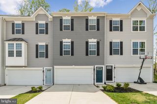 4502 DALE CREEK WAY, Woodbridge, VA 22193