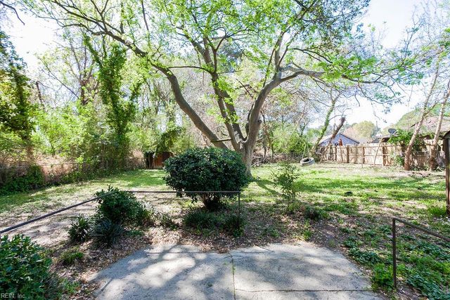 593 Thole ST, Norfolk, VA 23505