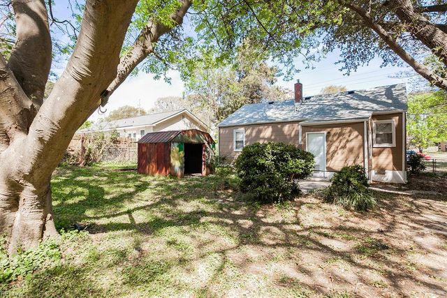 593 Thole ST, Norfolk, VA 23505